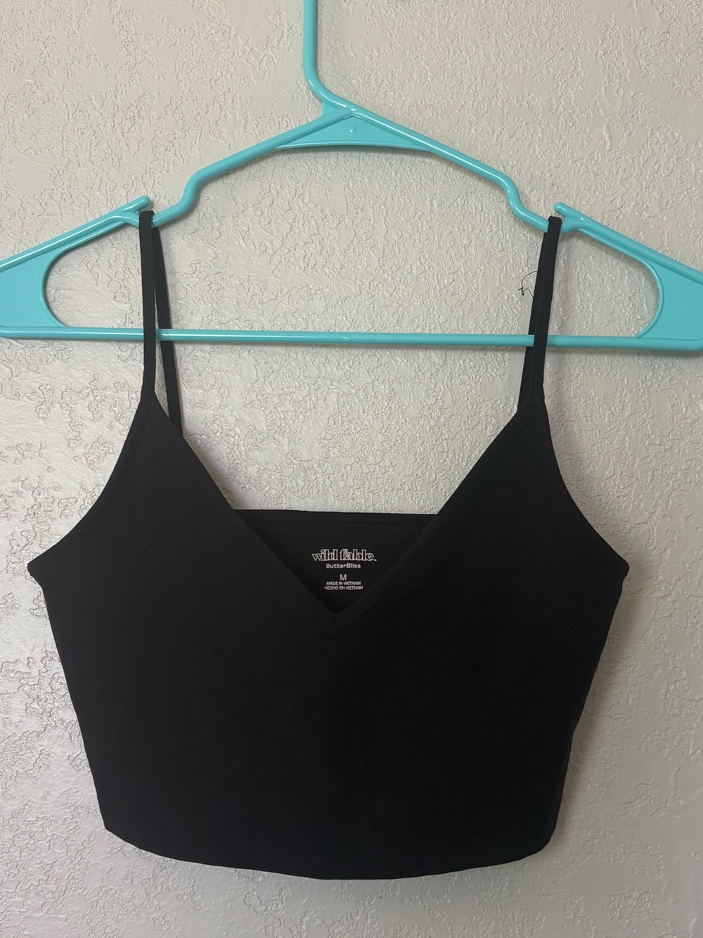 Wild fable cropped black tank